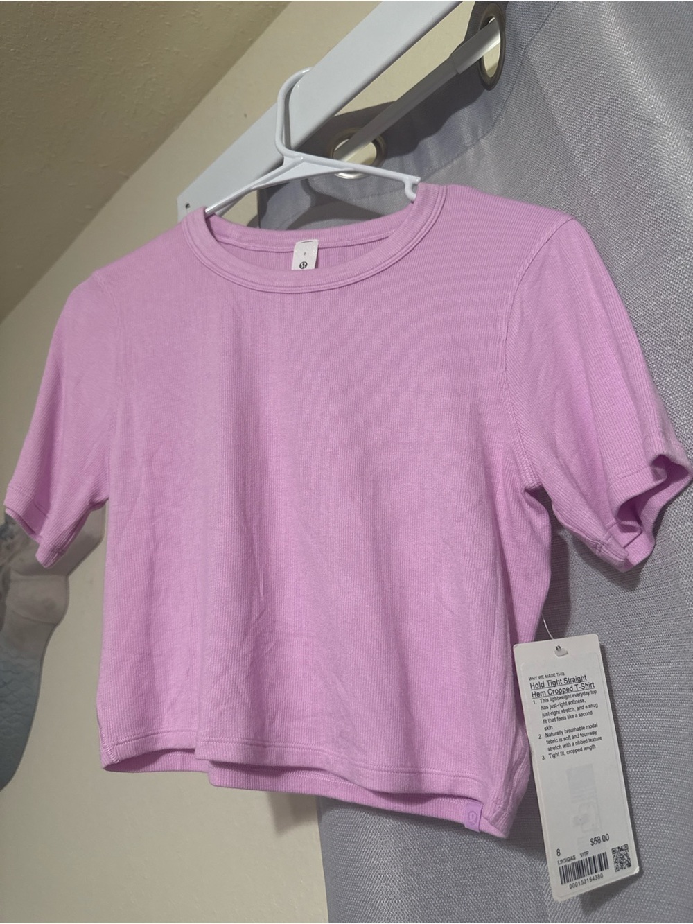 lululemon athletica hold tight straight hem cropped t shirt - Picture 2 of 6